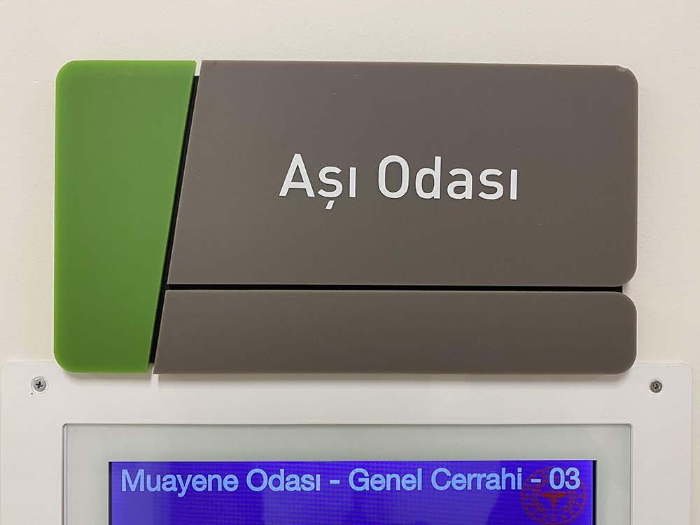 Başakşehir Çam ve Sakura Hastanesi’nde korona virüs aşı uygulama odaları hazır