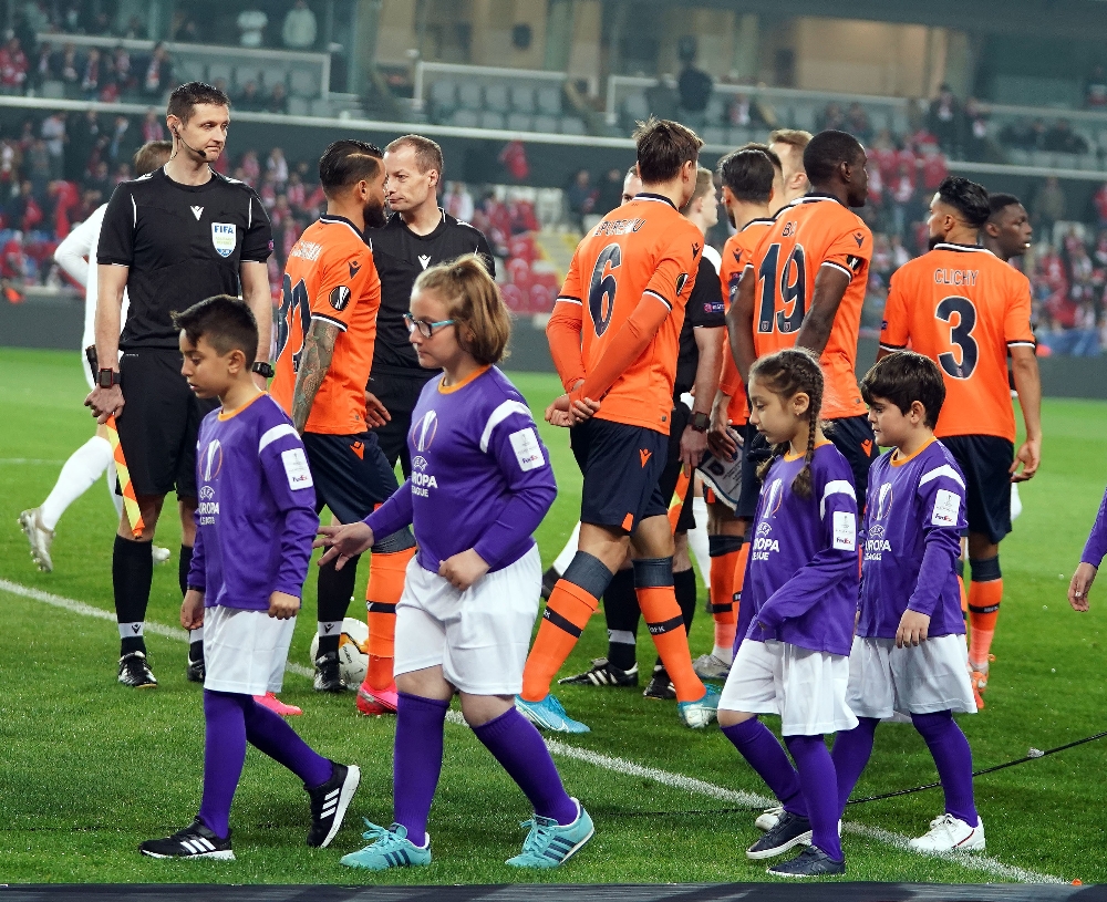 Başakşehir-Kopenhag maçında korona önlemleri!