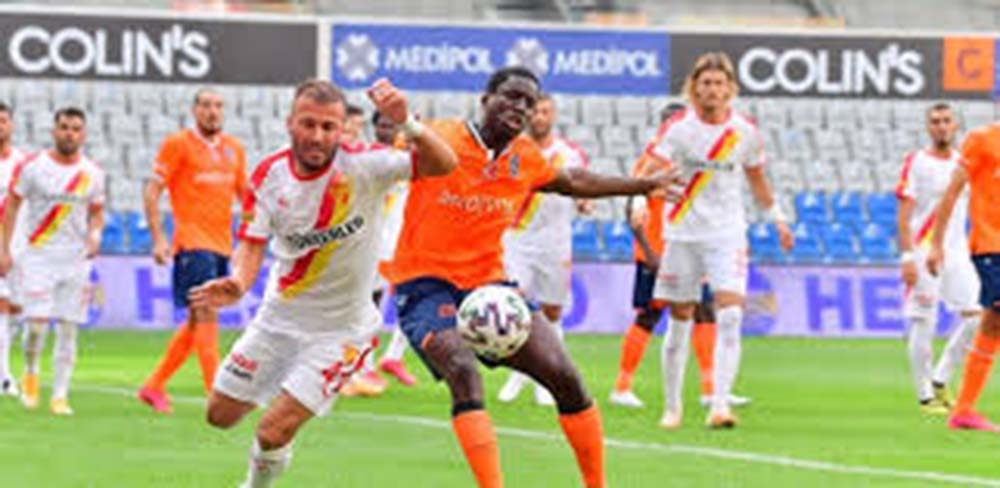 Başakşehir, sahasında Göztepe ile golsüz berabere kaldı