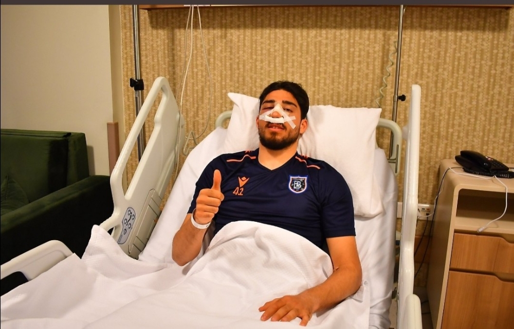 Başakşehir’de Berkay Özcan ameliyat oldu