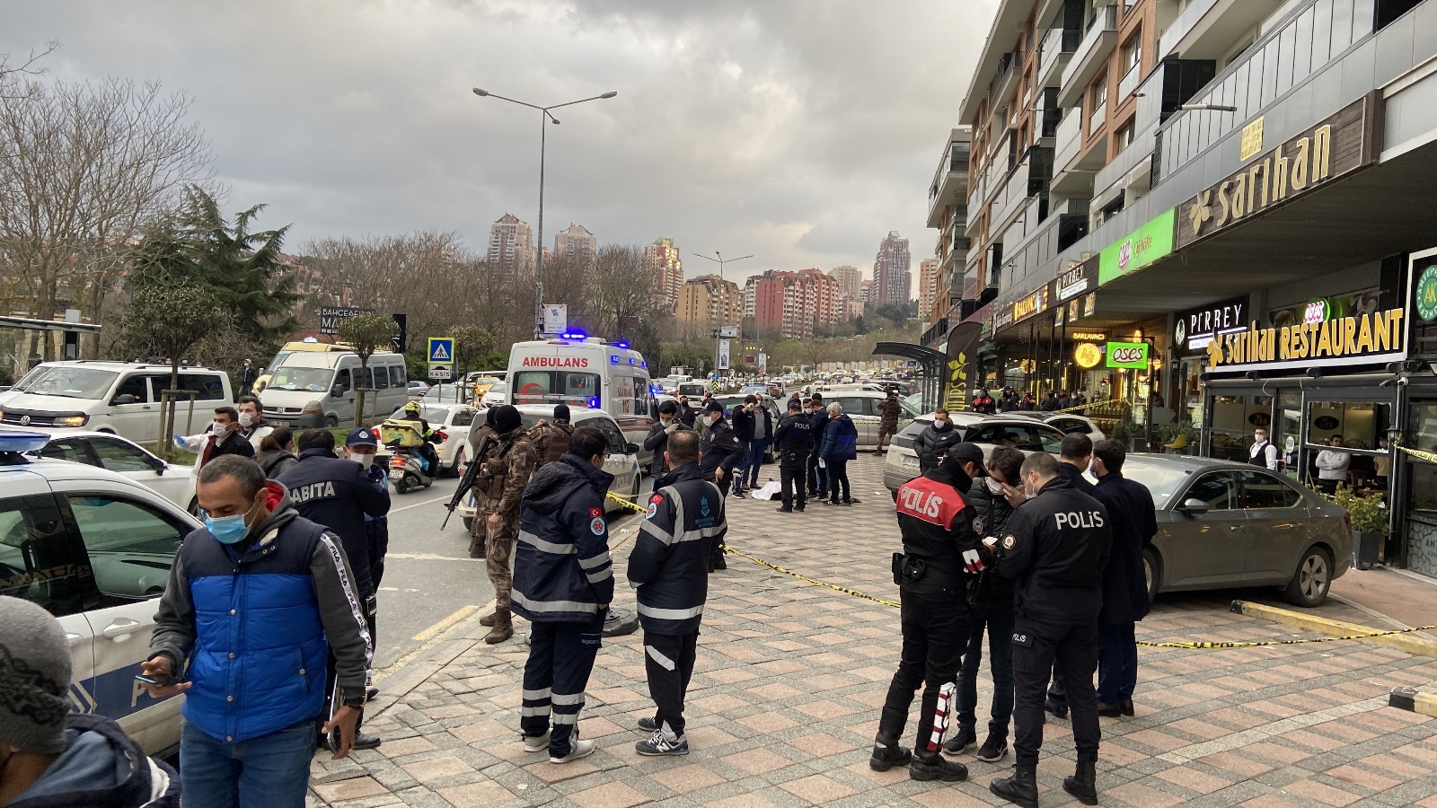 Başakşehir’de kanlı hesaplaşma: 2 ölü, 2 yaralı