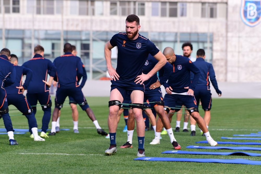 Başakşehirde Roma Maçı Hazırlıkları Başladı