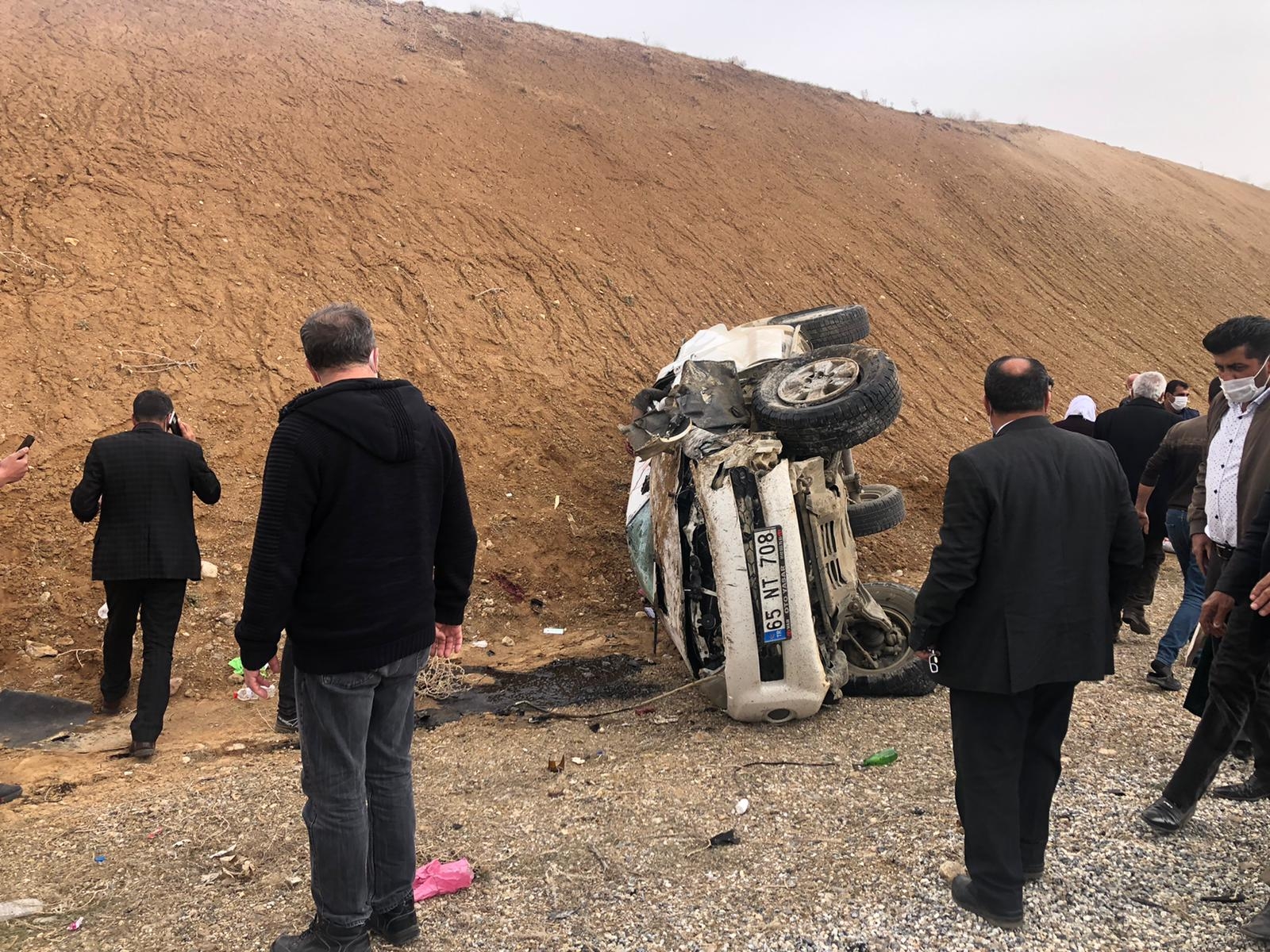 Başkale’de feci kaza: 2 ölü, 4 yaralı