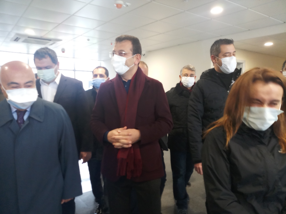 Başkan İmamoğlu, Alibeyköy-Eminönü tramvay hattında test sürüşü yaptı