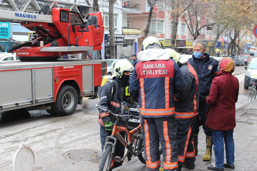 Başkent’te 6 katlı binada yangın paniği