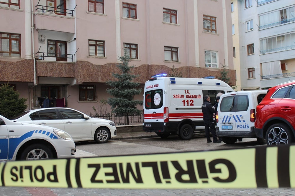 Başkent’te aile içi kavgada bıçaklanan baba hayatını kaybetti