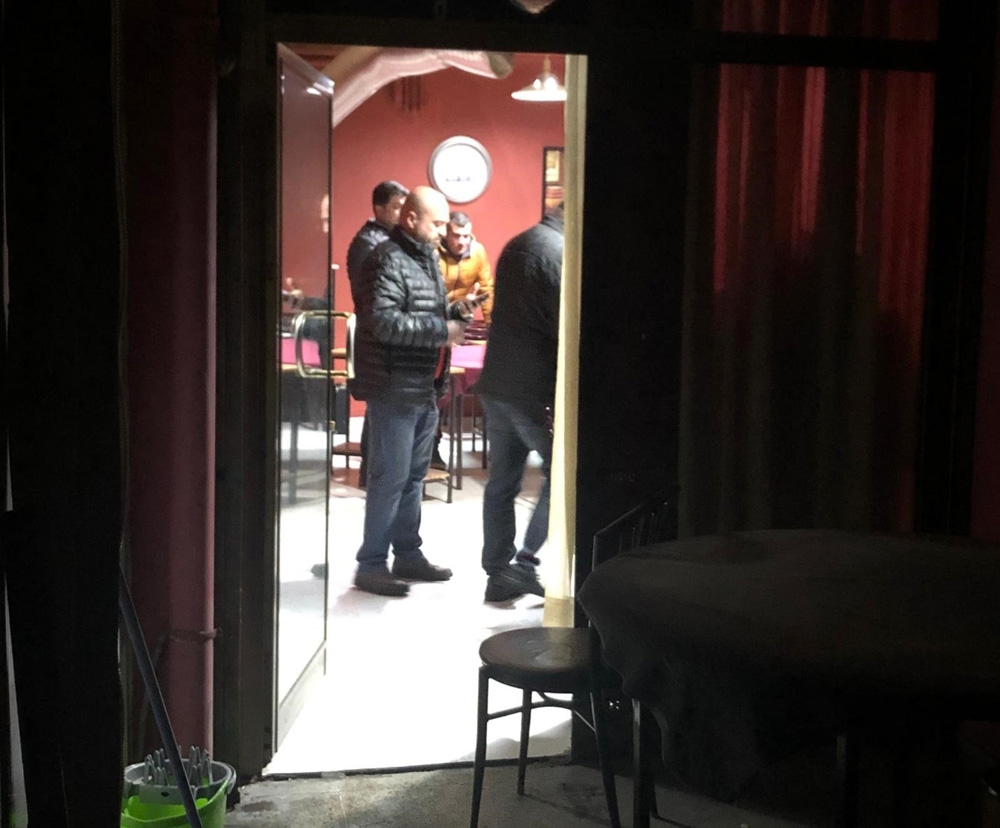 Başkent’te corona virüsünü hiçe sayıp kumar oynadılar