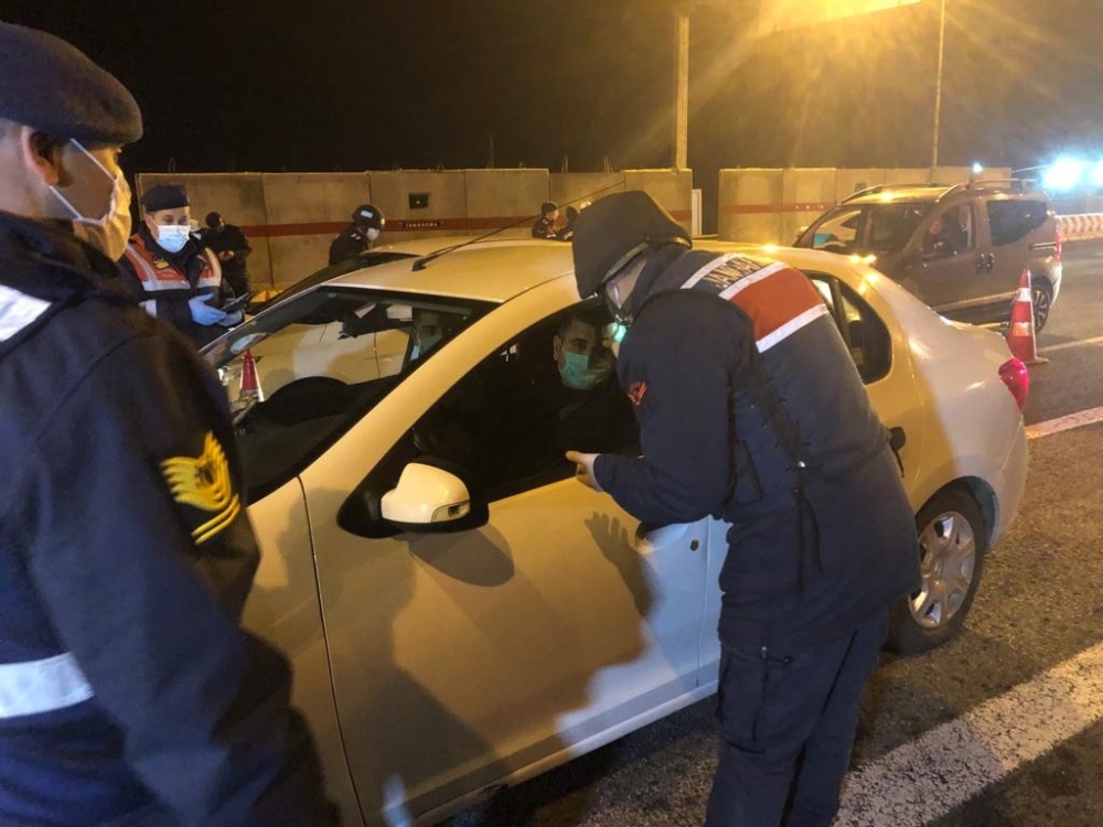 Başkent’te de genelge kapsamında şehre giriş ve çıkışlar durduruldu