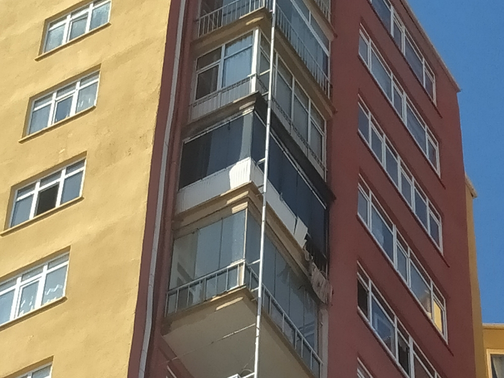 Başkent’te patlama sesleri korkuttu