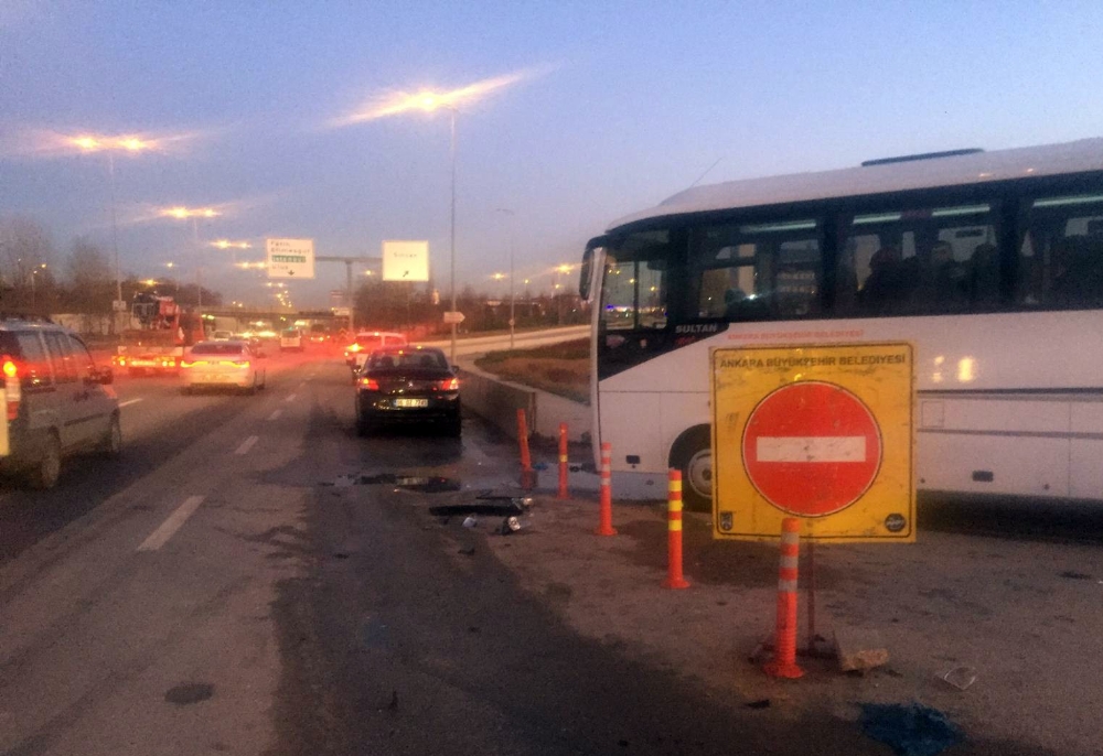 Başkentte Trafik Kazası: 3 Yaralı