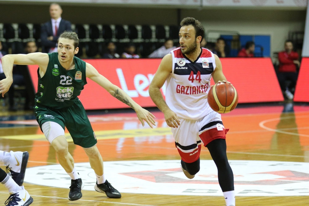 Basketbol Süper Ligi: Gaziantep Basketbol: 73 - T. Bandırma: 63