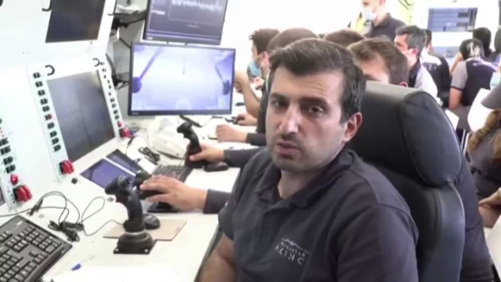 Bayraktar Akıncı TİHA 30 bin feet’i geçti