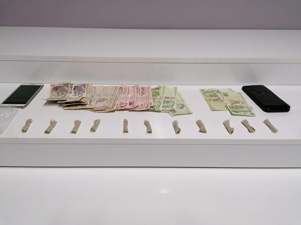 Bayram günü torbacılara şok operasyon: 3 gözaltı