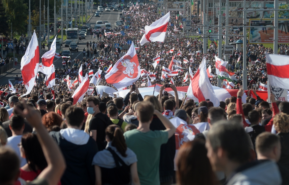 Belarus’taki protestolarda gözaltı sayısı 400’ü aştı