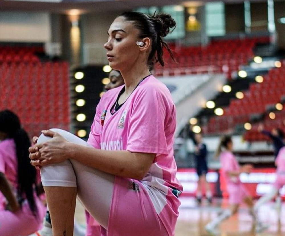 Bellona’da Melis, 17 sayı ve 6 asist ile oynadı