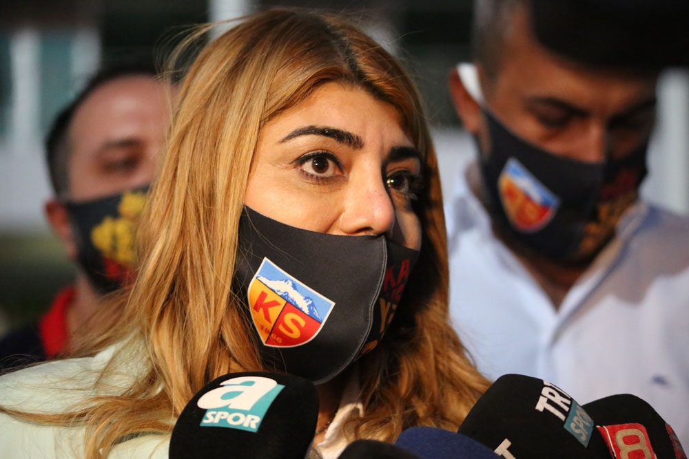 Berna Gözbaşı: 