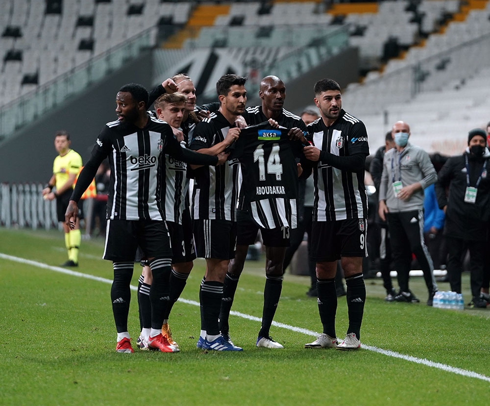 Beşiktaş zorlu deplasmanda
