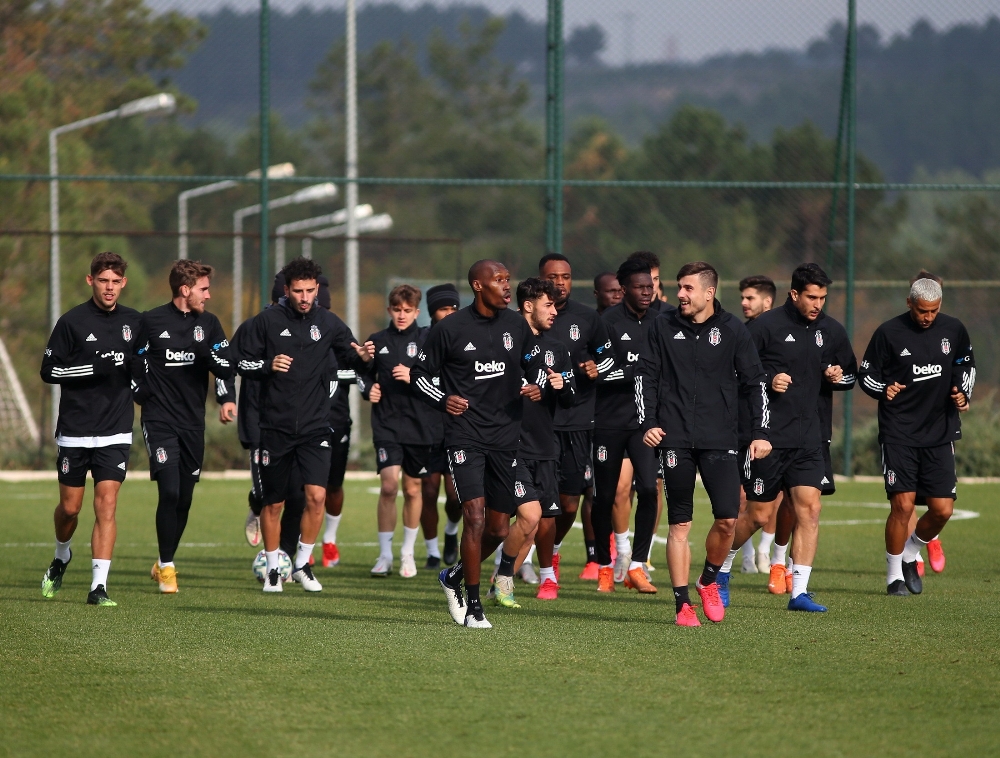 Beşiktaş’ın kamp kadrosunda 5 eksik