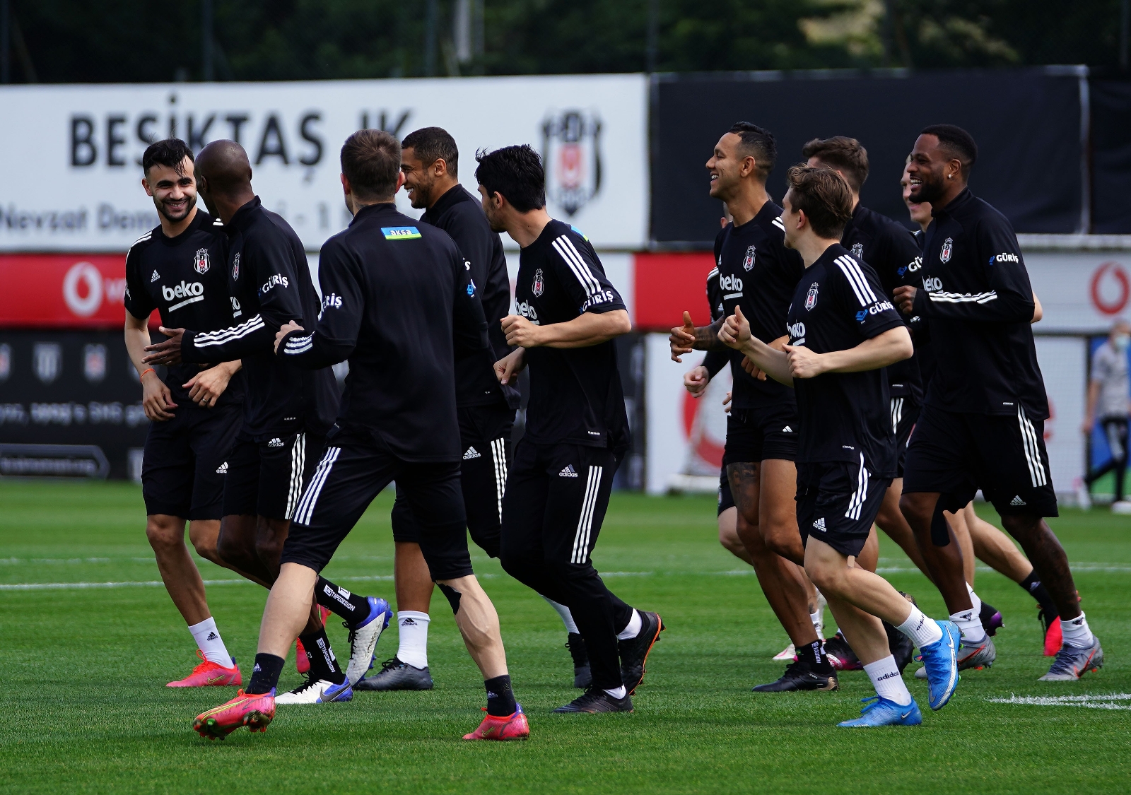 Beşiktaş’ta derbi hazırlıkları başladı