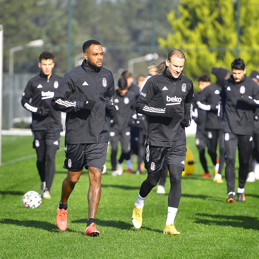 Beşiktaş’ta derbi mesaisi devam etti
