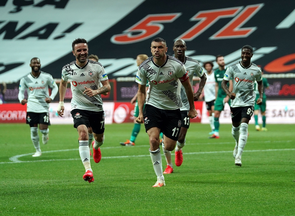 Beşiktaş’ta gözler 15 puanda