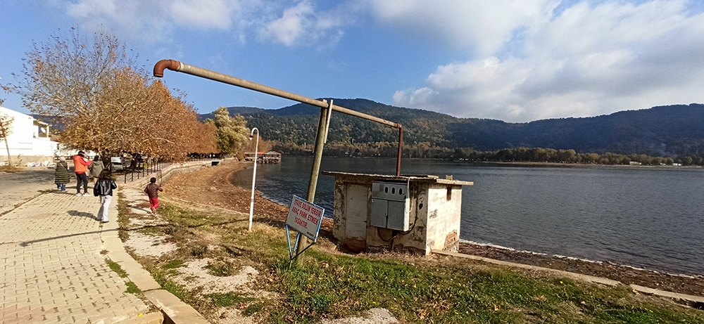 Beydağ Barajı ve Gölcük’te su seviyesi en alt düzeyde