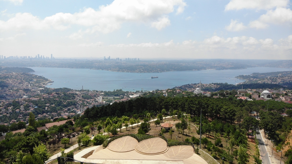 Beykoz’da bulunan Karlıtepe Mesire Alanı manzarası ile nefes kesiyor