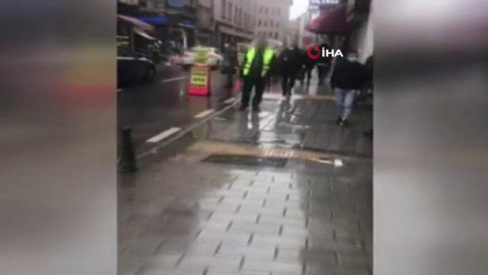 Beyoğlu’nda ‘değnekçi’ operasyonu: 2 gözaltı