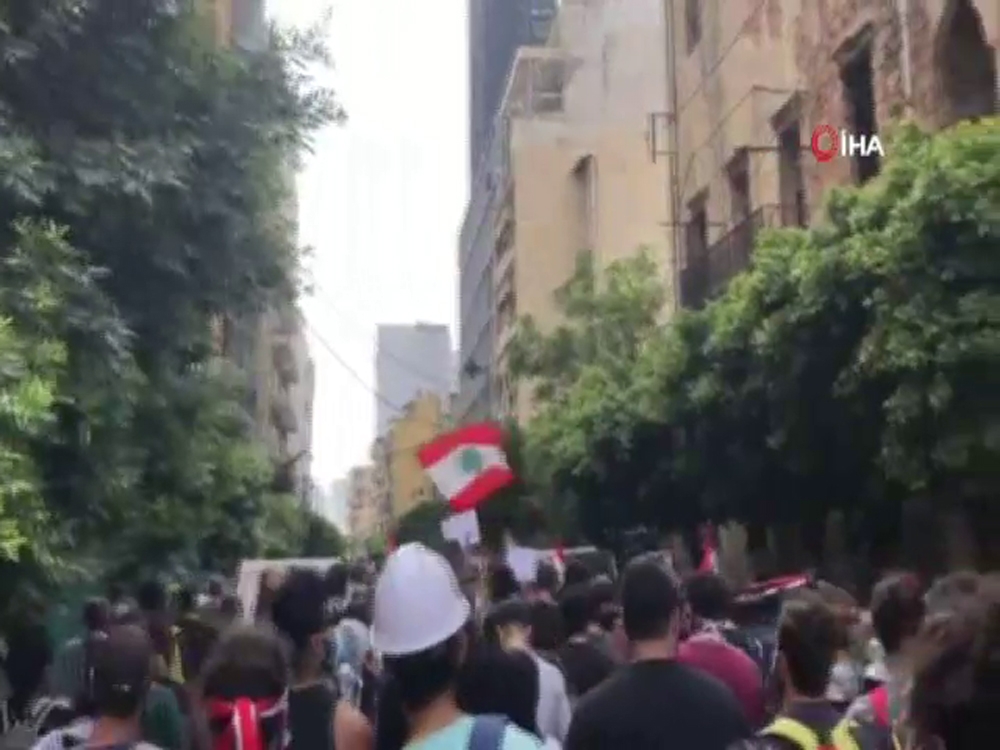 Beyrut’ta protestocular ile güvenlik güçleri arasında çatışma