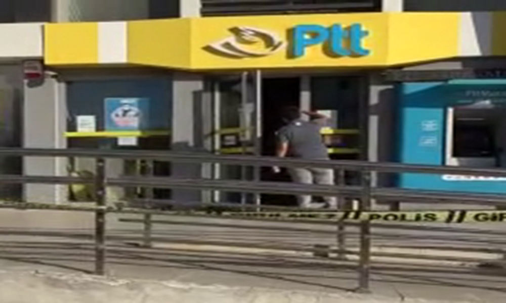 Bıçakla gelip kargo gönderme bahanesiyle girdiği PTT’yi soydu
