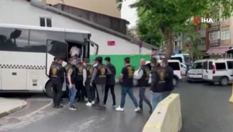 Bilişim suçları şüphelisi 21 kişi tutuklandı