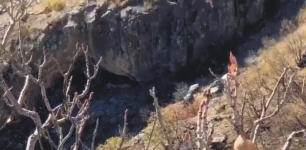 Bitlis’te teröristlerce saklanmak için kullanılan 3 mağara imha edildi