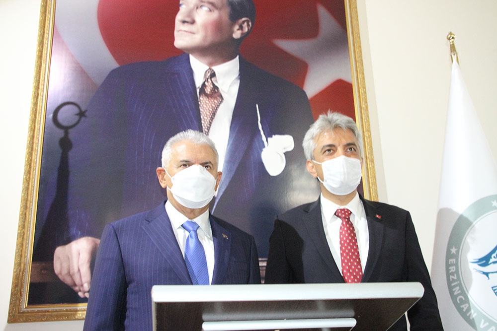 “Biz Akdeniz’i Ege denizini başkalarına yedirmeyiz”