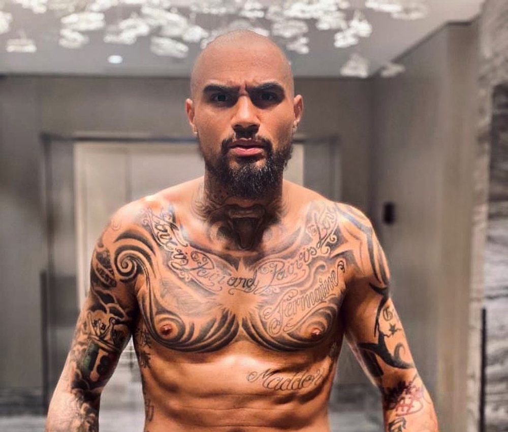 Boateng’den yeni imaj