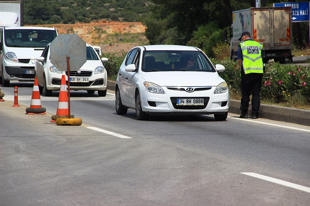 Bodrum’a giren araç sayısı 1 günde yüzde 25 arttı