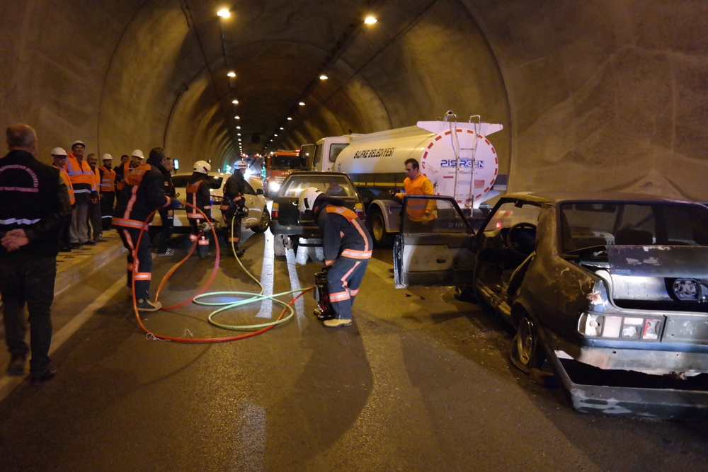 Boğsak Tünelinde Nefes Kesen Tatbikat