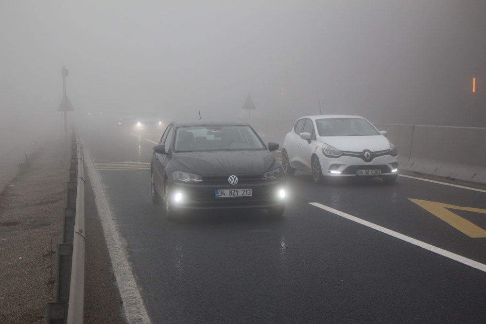 Bolu Dağı’nda yoğun sis etkili oluyor