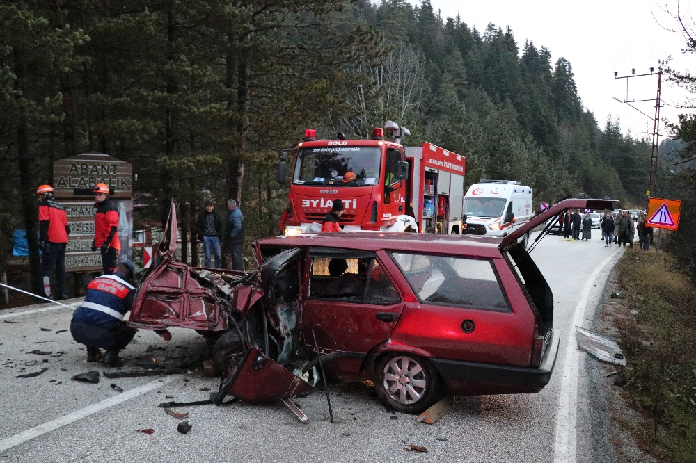 Boluda Tabiat Parkı Yolunda Kaza: 1 Ölü, 2 Yaralı