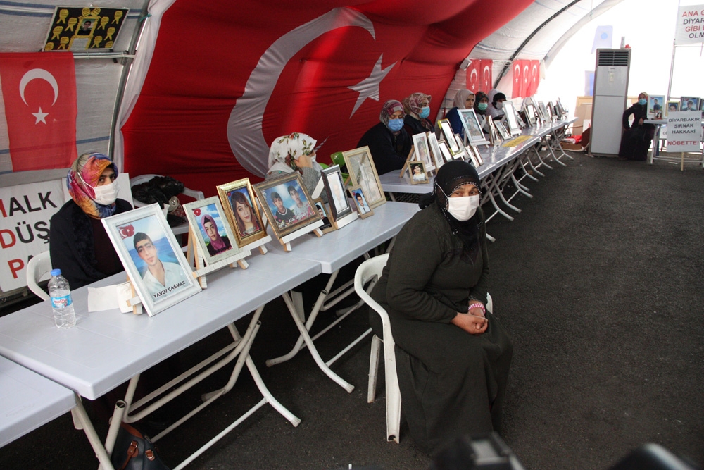 Bombaları HDP patlatıyor
