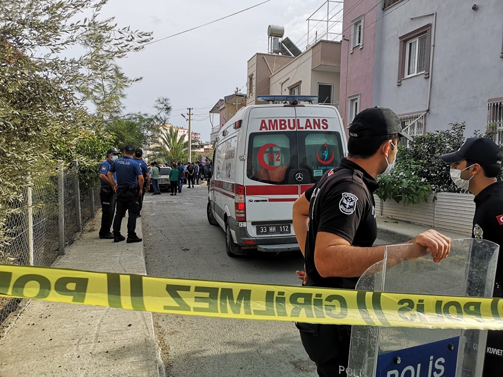 Boşanma aşamasındaki koca katliam yaptı