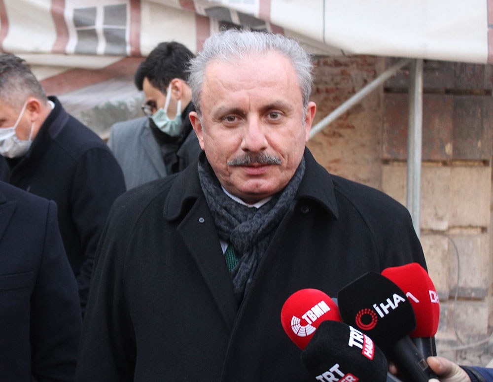 “Böyle bir ayrımcı yaklaşım sadece ahlaken ve siyaseten değil hukuken de yanlış