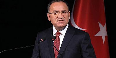 Bozdağ'dan 14 Mayıs yorumu:Ya şampanya patlatanlar ya da secde edenler olacak