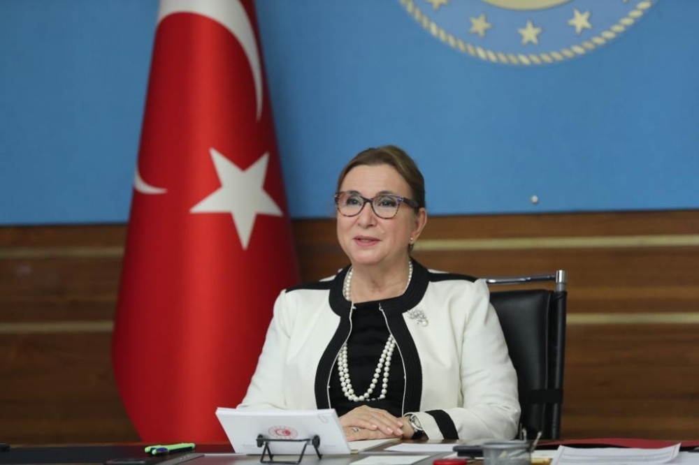 “Brexit sürecini nefes nefese, dakika dakika takip ediyoruz”