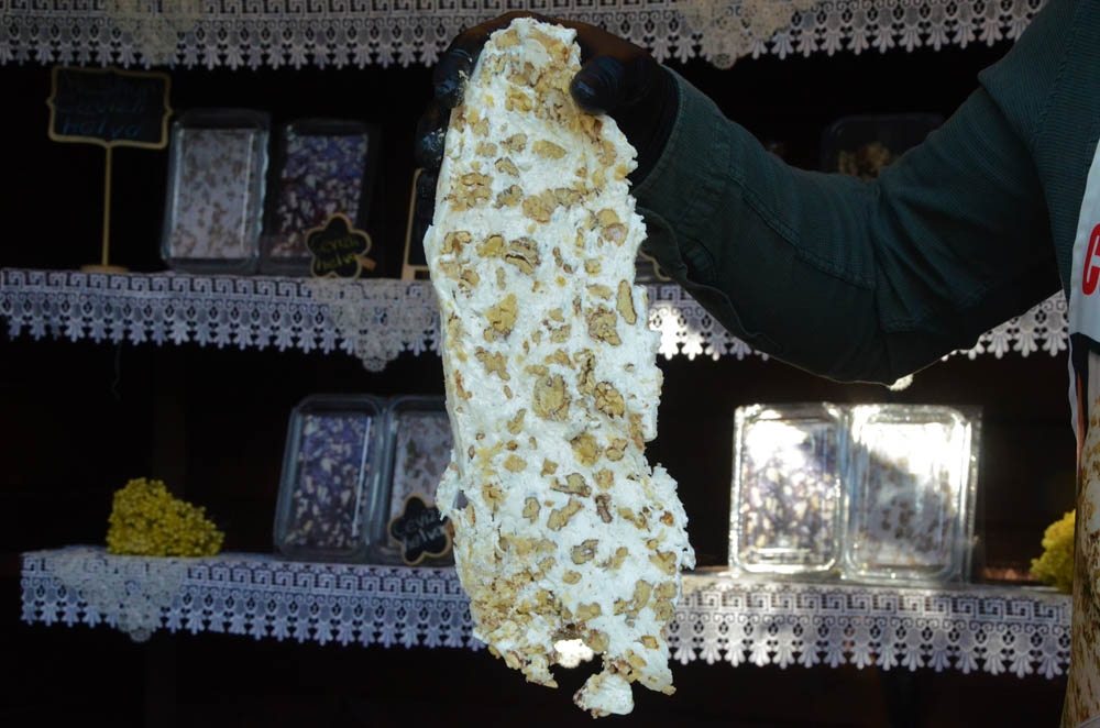 Bu Helvayı Yiyen Kışın Üşümüyor