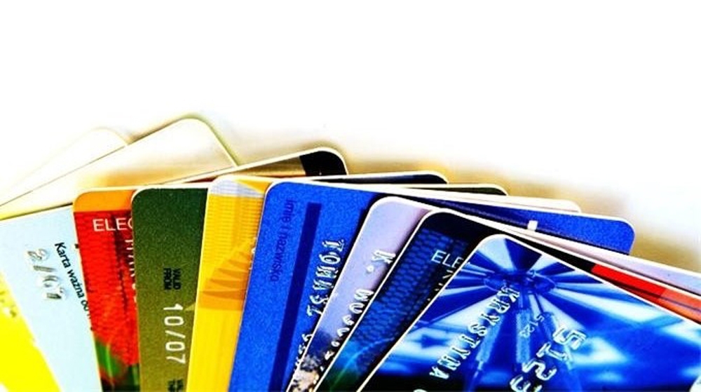 Bu yılın kazananı online alışveriş oldu
