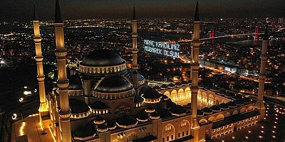 Bugün Miraç Kandili