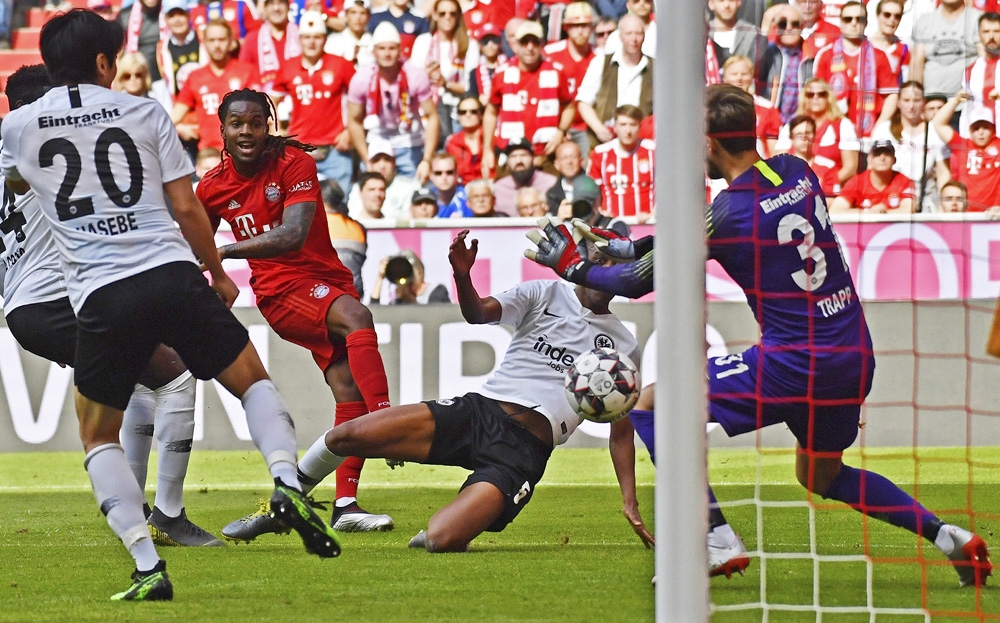 Bundesliga’da perde yarın açılıyor