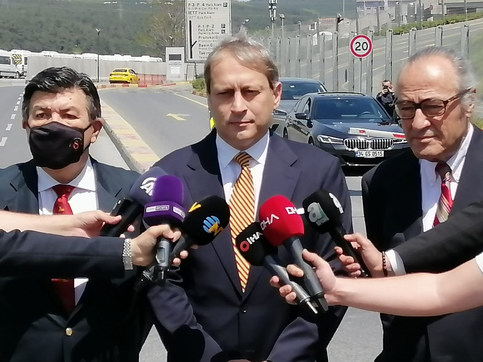 Burak Elmas: 