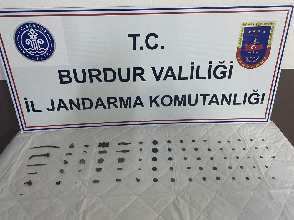 Burdur’da 79 parça tarihi eser ele geçirildi