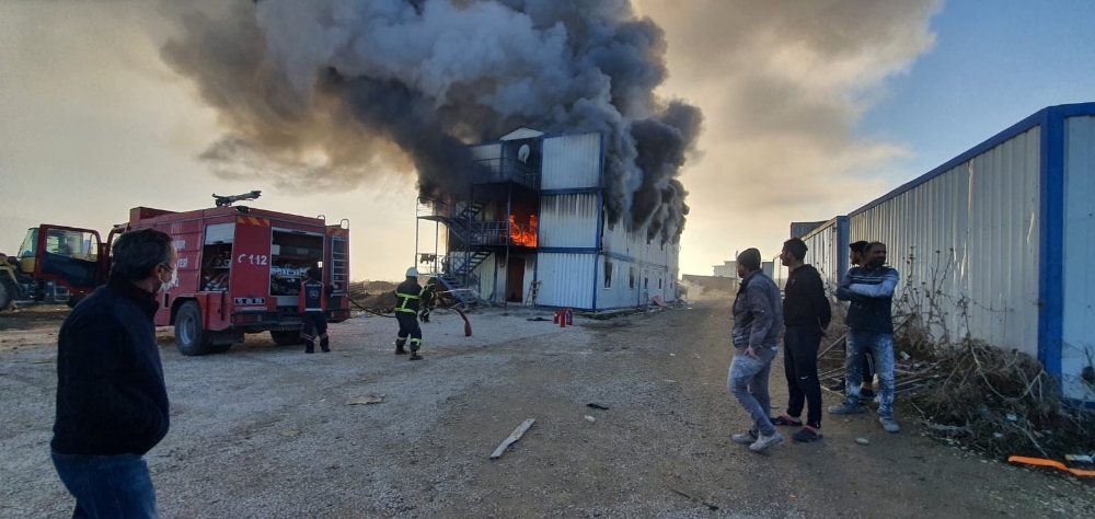 Burdur’da işçilerin kaldığı konteynırda yangın çıktı
